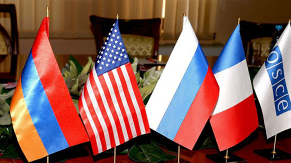 Minks Üçlüsü nedir, üyeleri kimler?