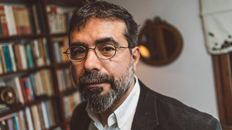 Dücane Cündioğlu kimdir?