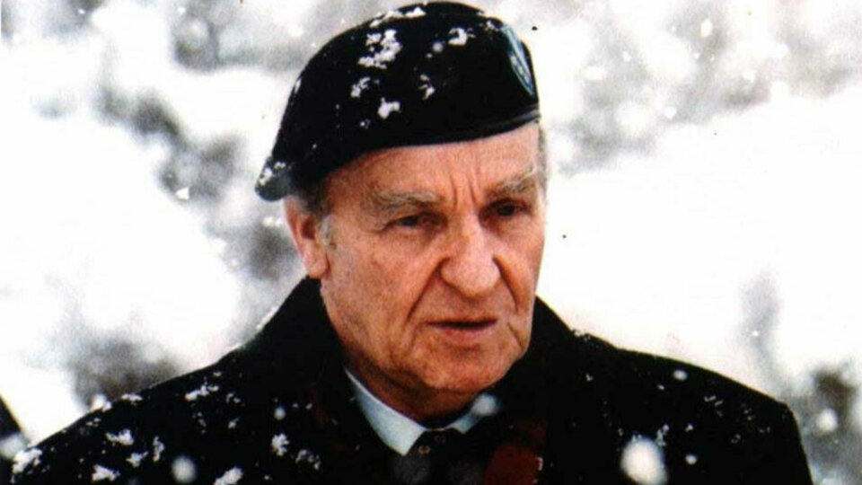 Bugün Aliya İzzetbegoviç'in 17. ölüm yıl dönümü... Aliya İzzetbegoviç kimdir?