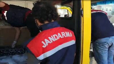 Kalaşnikoflu uyuşturucu çetesi çökertildi