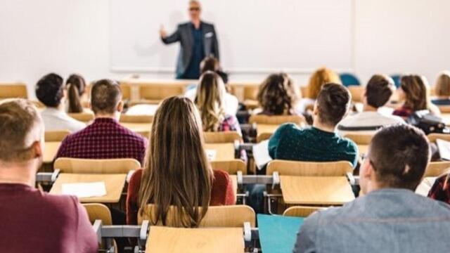Üniversiteler açılıyor mu?