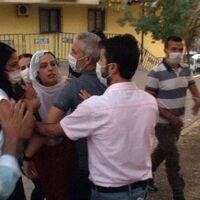 HDP'li milletvekilinden Diyarbakır annelerine hakaret