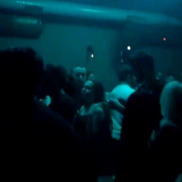 Gençlerin korona ile dansı!
