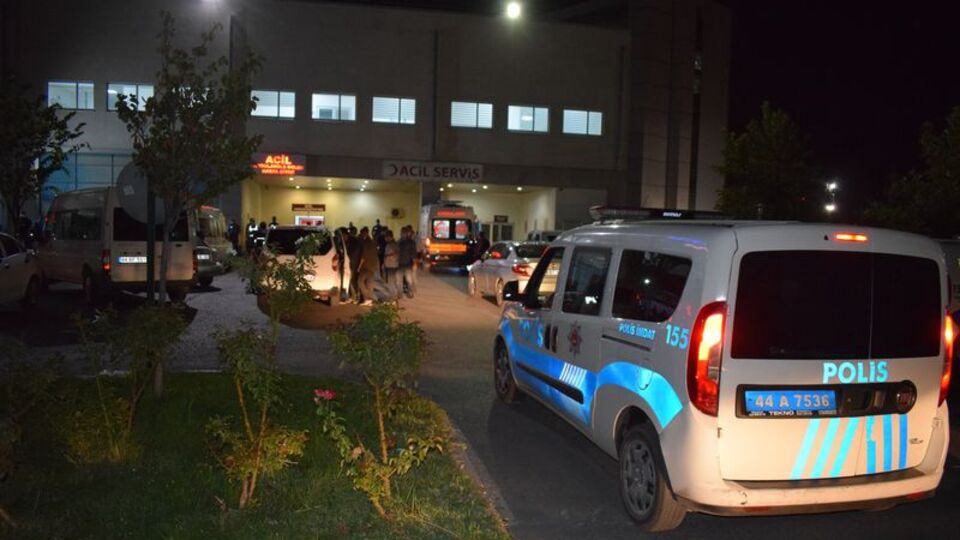 Husumetlisini bıçakla öldürdü