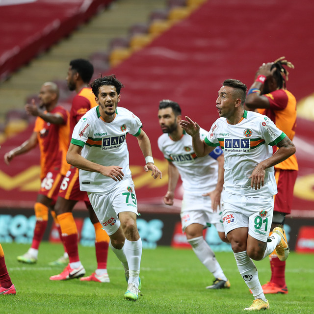 "Galatasaray'a verilen penaltı..."