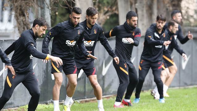 Galatasaray ara vermedi