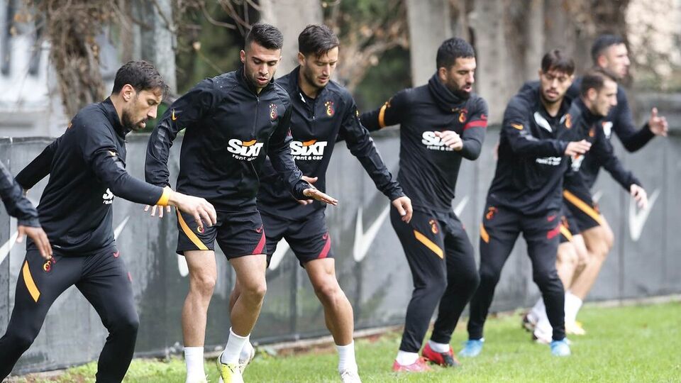 Galatasaray ara vermedi