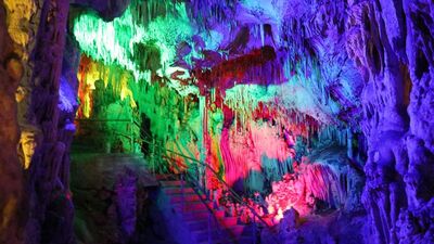 Saçı dökülenler soluğu burada alıyor