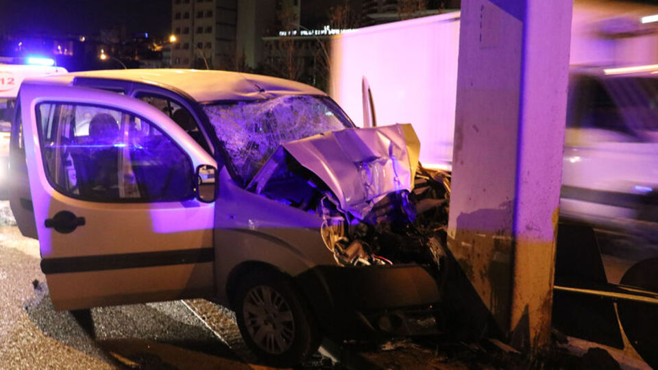 Başkent'te feci kaza!