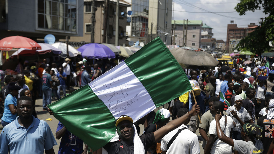 Nijerya'da cezaevi baskını: Mahkumlar kaçtı!