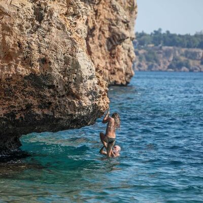 Ölümüne atlayış! Düzenek bile kurmuşlar