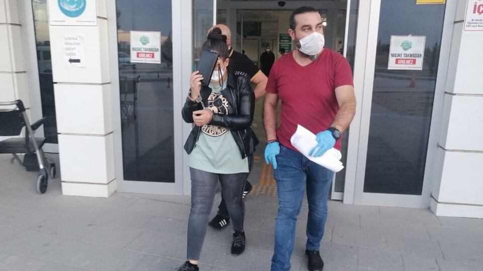 Barışmaya gelen kocasını vurdu!