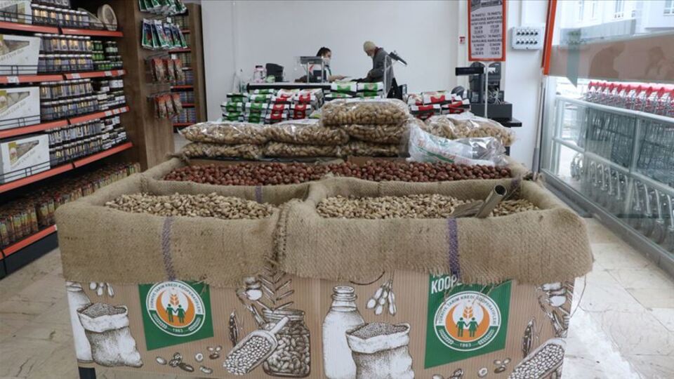 Tarım Kredi'den 1.6 milyar liralık alım