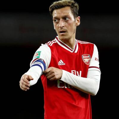 Mesut'a bir şok daha!