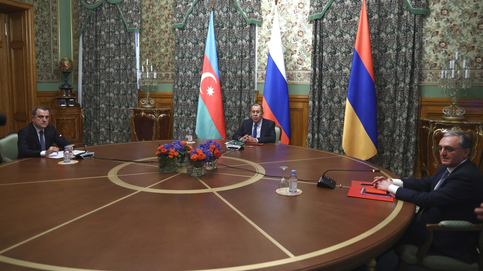 Azerbaycan ve Ermenistan Dışişleri Bakanları, Moskova'da!