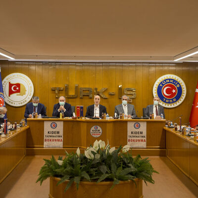 TÜRK-İŞ'ten istihdam paketi eleştirisi