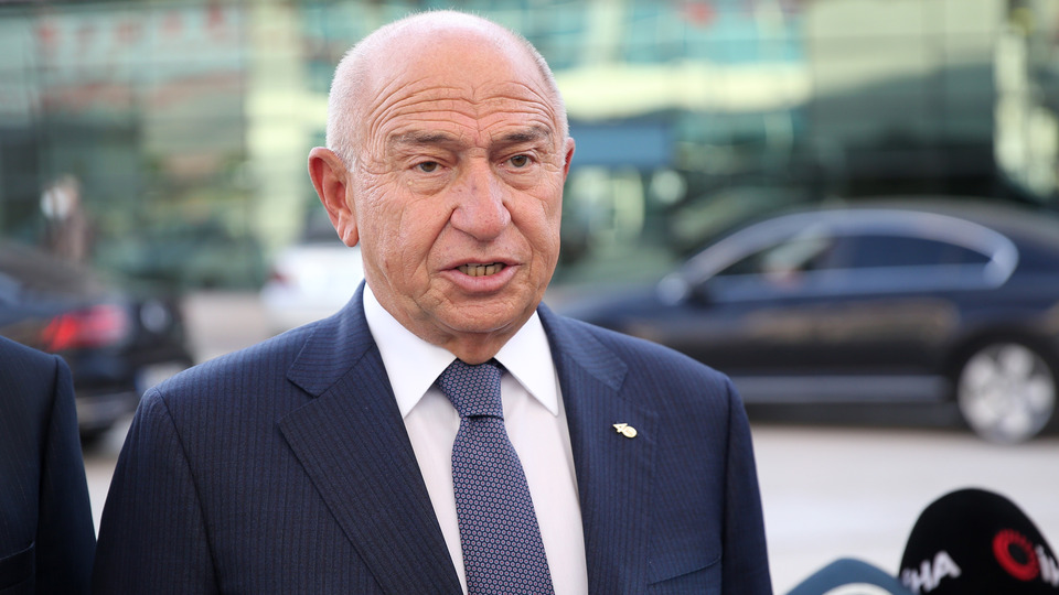 Özdemir'den yayıncı kuruluş açıklaması: Henüz anlaşamadık!