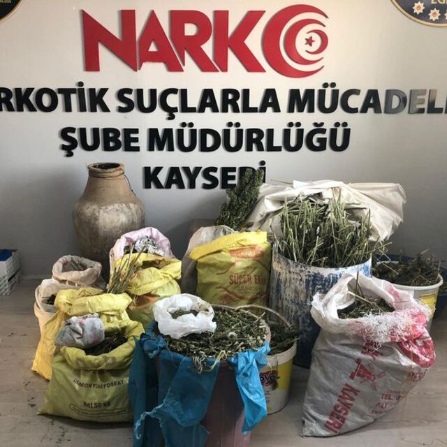 Kayseri'de 58 kilogram esrar ele geçirildi