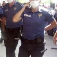 Zabıta Müdürü, tartıştığı seyyar satıcı tarafından bıçaklandı