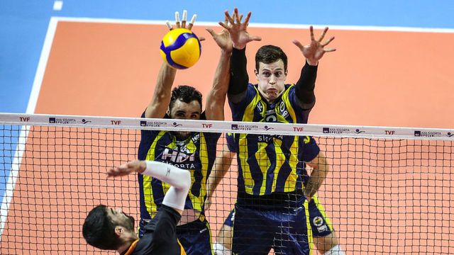 Derbide Fenerbahçe kazandı!