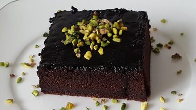 Pastane usulü ıslak kek nasıl yapılır?