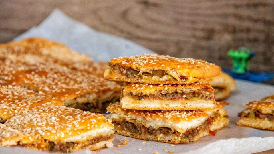 Patlıcanlı Börek tarifi