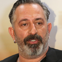 Cem Yılmaz: Bütün sırrı bozdun!