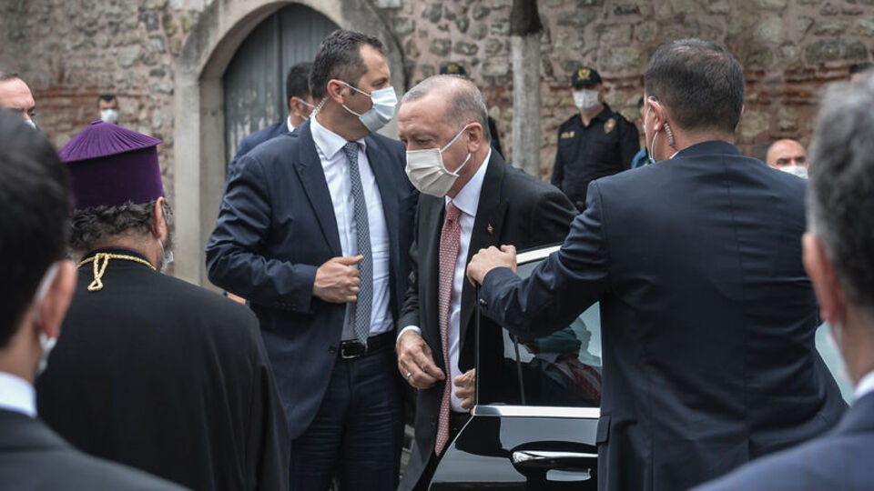 Markar Esayan son yolculuğuna uğurlandı