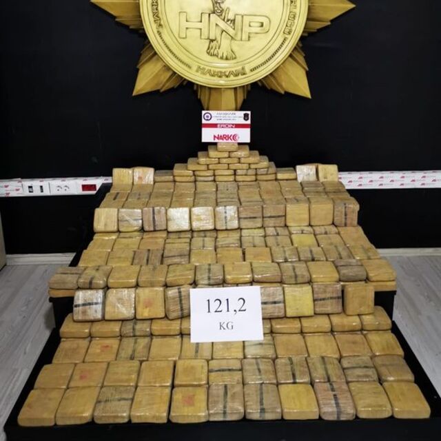 Hakkari'de 121 kilo eroin ele geçirildi
