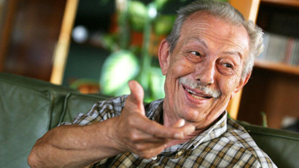 Bugün Çetin Altan'ın 5. ölüm yıl dönümü... Çetin Altan kimdir?