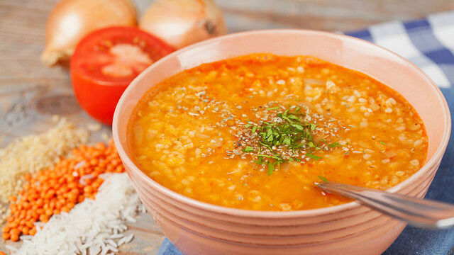 Ezogelin çorbası nasıl yapılır?