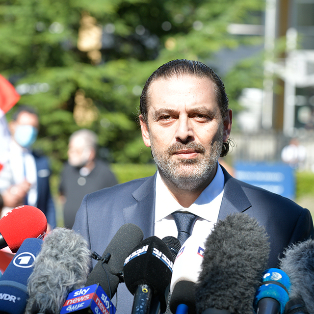 Lübnan'da hükümeti kurma görevi Hariri'ye verildi