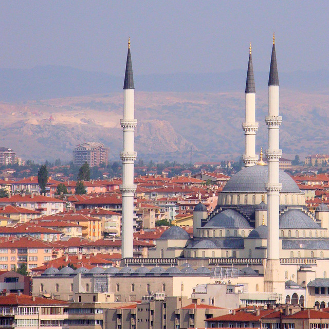 Ankara Cuma namazı saat kaçta?