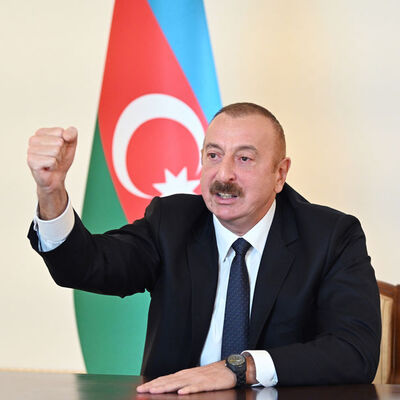 Ermeni askerleri söyledi: "Karabağ Azerbaycan'dır!"