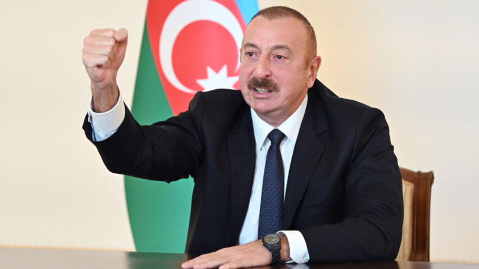 Ermeni askerleri söyledi: "Karabağ Azerbaycan'dır!"