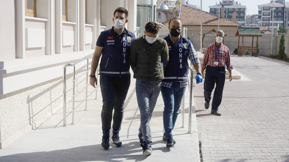 Suriyeli çocuğun katili ülkesine kaçarken yakalandı!