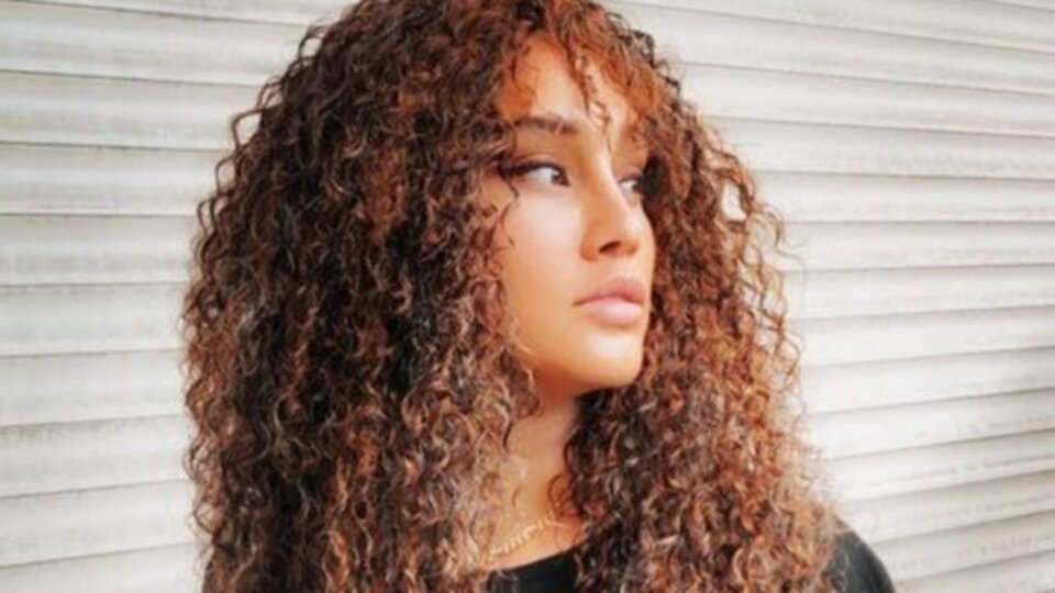 Zeynep Koçak kimdir?