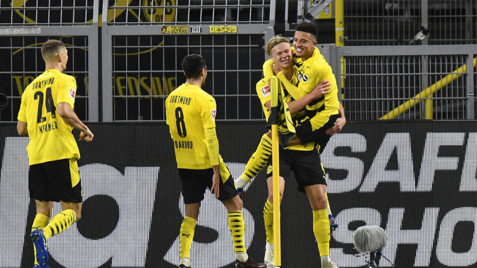 Dortmund derbide rahat kazandı!