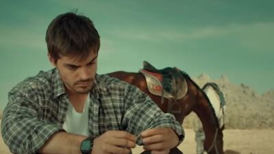 Dilek nişanlıymış!