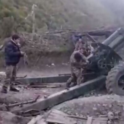 Ermenistan bunu da yaptı! Çocuk asker!