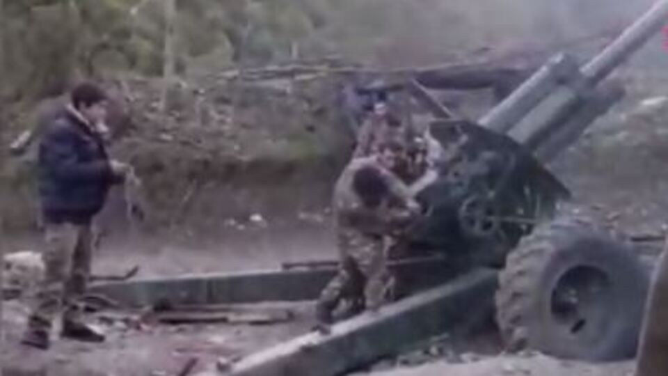 Ermenistan bunu da yaptı! Çocuk asker!