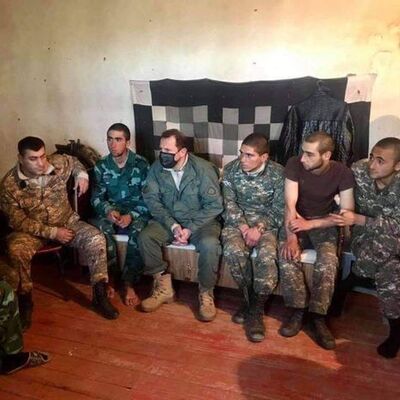 Karabağ'da PKK'lı teröristlere Azerbaycan üniforması giydirildi