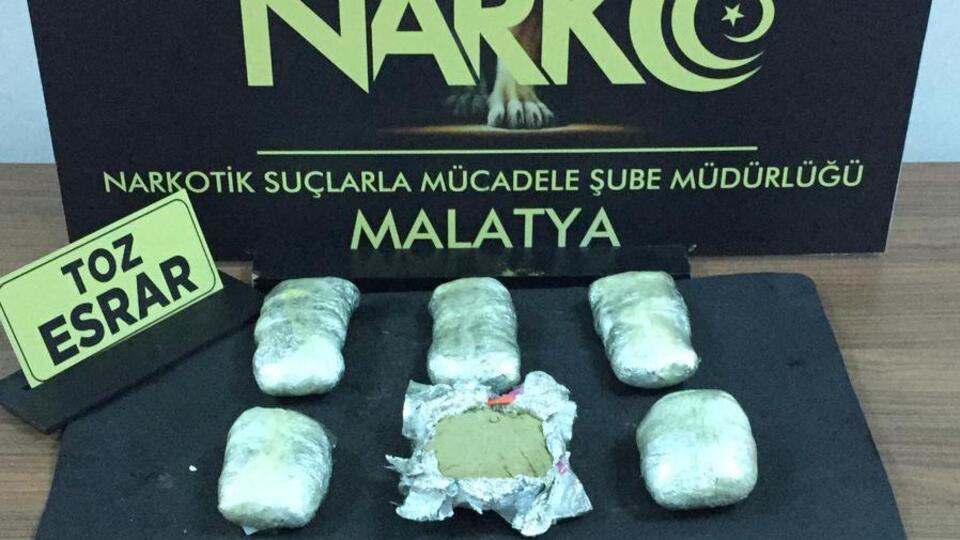 Yolcu otobüsünden 1 kilo uyuşturucu çıktı