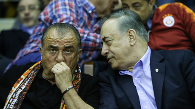 Galatasaray'da kritik toplantı!