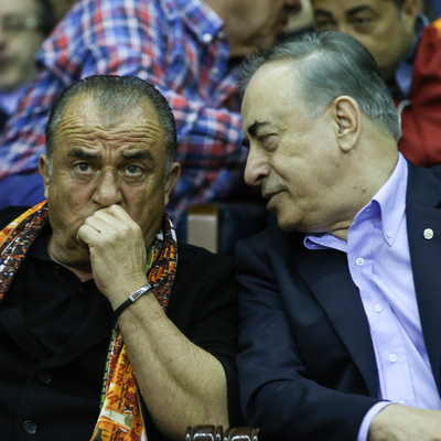 Galatasaray'da kritik toplantı!