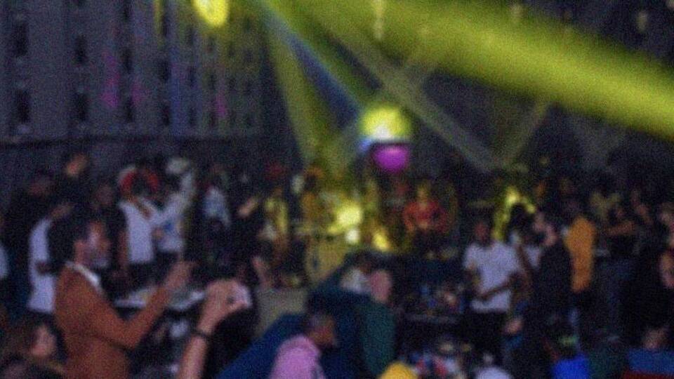 Parti düzenlenen kafe mühürlendi