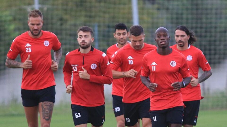 Antalya, Fenerbahçe maçına kilitlendi