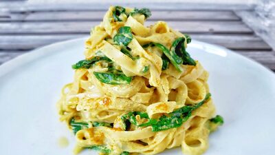 Köri soslu makarna tarifi