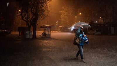Meteoroloji'den peş peşe sağanak yağış uyarısı