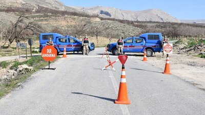 Manisa'da bir mahalle daha karantinaya alındı